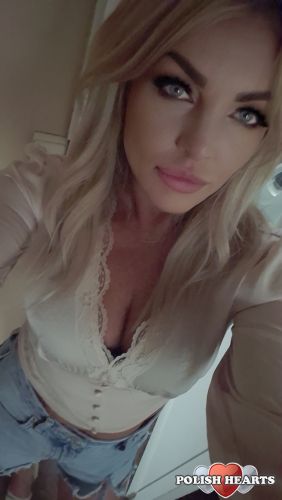 Monikaa666 Monikaa666