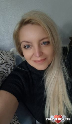 &bdquo;Podobno uśmiech pomaga w poznawaniu ludzi &ndash; sprawdzam ????&rdquo;