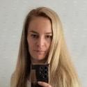 EEwelaaa, Female, 37 years old